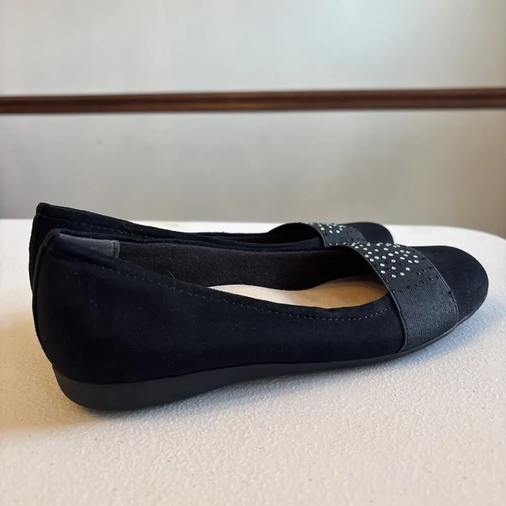 Trotters Samantha T1812-101 Slip On Flats Loafers Women Shoes 7.0 M, Black Suede